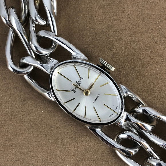 Neiman Marcus Accessories Rare Neiman Marcus Mechanical 7 Jewel